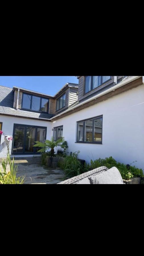 Storm Cottage B&B Hugh Town Екстериор снимка